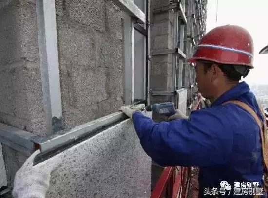 農(nóng)村別墅外墻干掛的優(yōu)點(diǎn)和施工方法，不能花錢買吃虧！