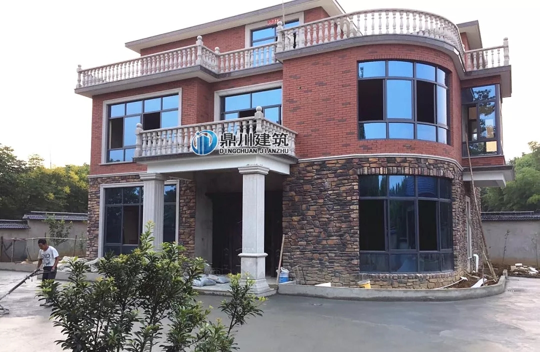 農村自建房巧用羅馬柱，讓房子高端大氣還不貴！