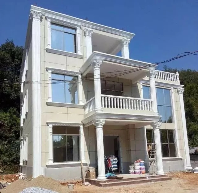 農村自建房巧用羅馬柱，讓房子高端大氣還不貴！